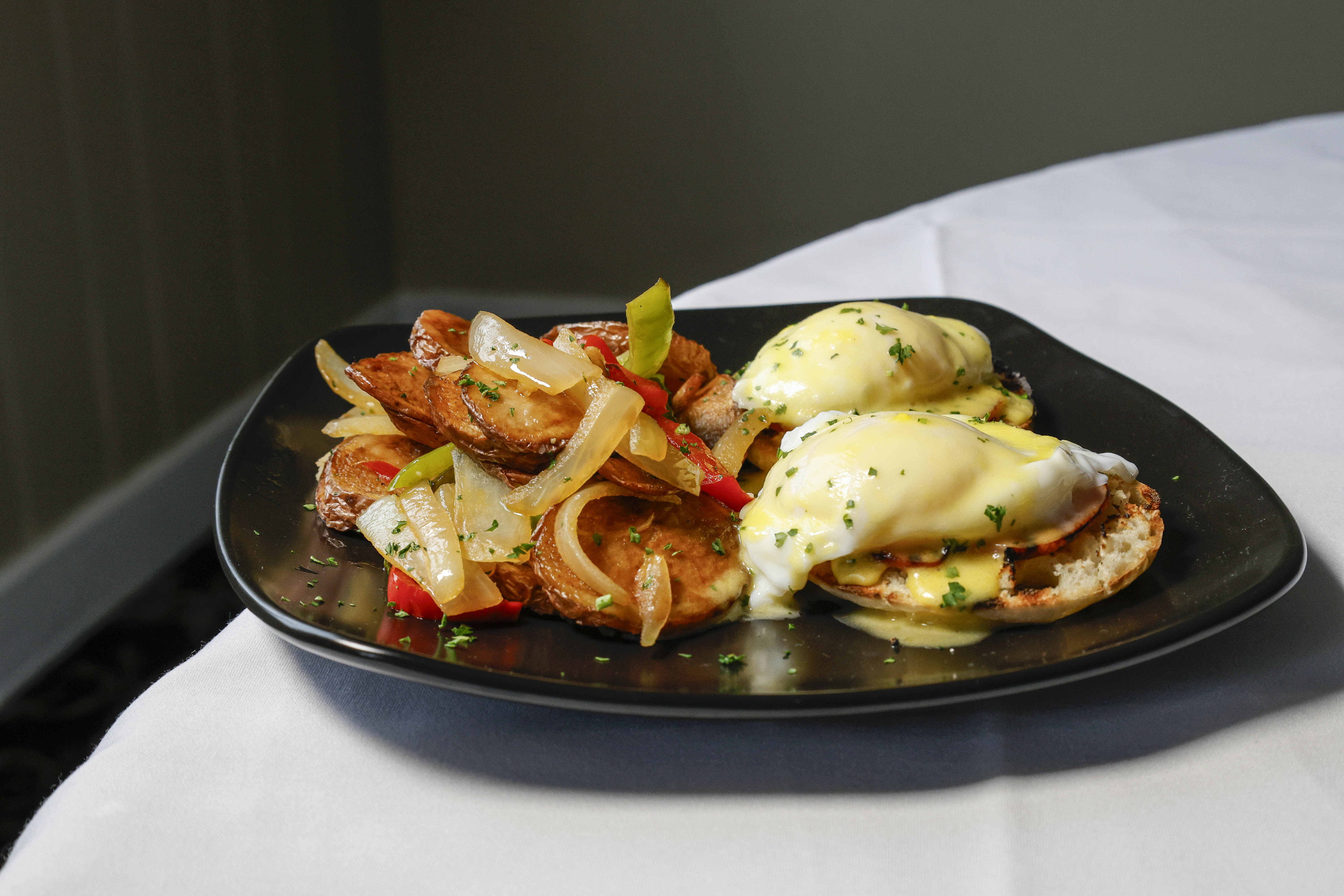 Eggs Benedict
